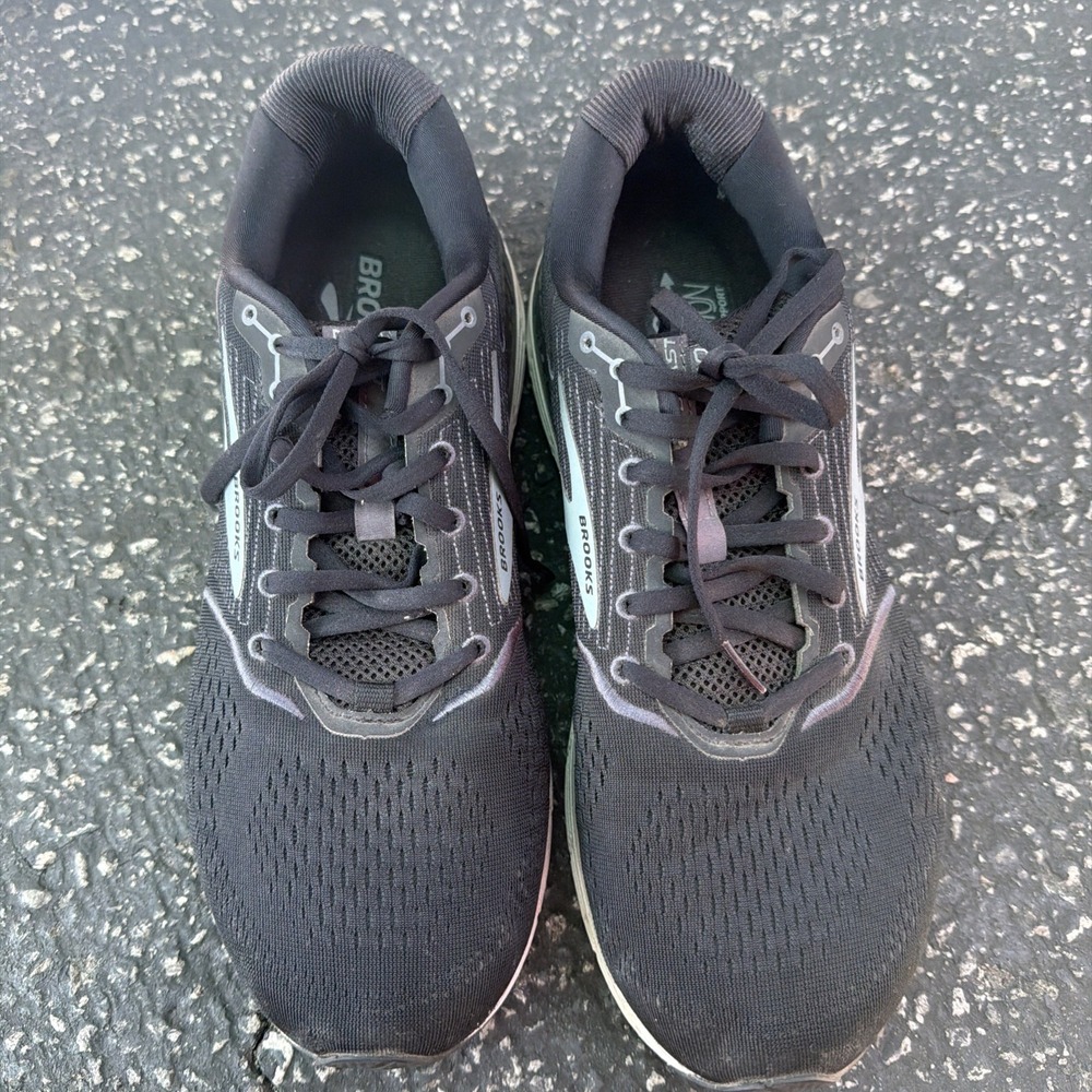 Brooks Beast 20 Shoes Mens 13 Wide Black Athletic Running Walking Sneaker used - Picture 2 of 9